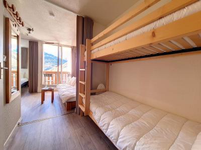 Holiday in mountain resort 1 room apartment 4 people (2708) - La Résidence Ski Soleil - Les Menuires - Bedroom