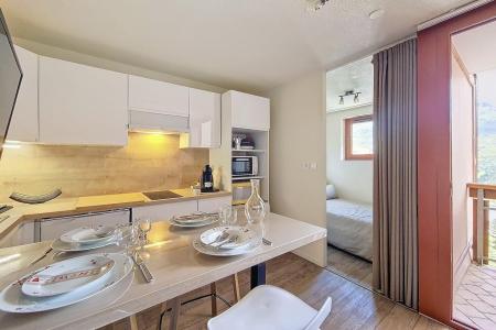 Vacaciones en montaña Apartamento 1 piezas para 4 personas (2708) - La Résidence Ski Soleil - Les Menuires - Habitación