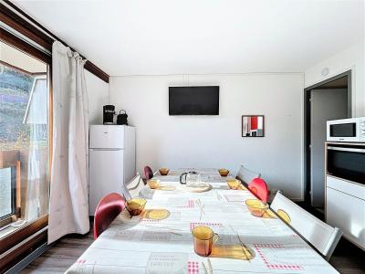 Vacaciones en montaña Apartamento 3 piezas para 7 personas (108) - La Résidence Vostok Zodiaque - Le Corbier - Estancia