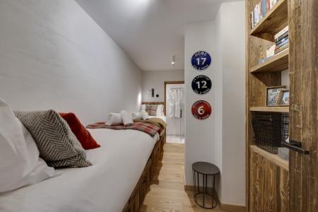 Holiday in mountain resort 3 room apartment 4 people - Last In The Valley - Val d'Isère - Bedroom