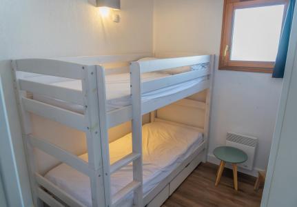 Holiday in mountain resort 3 room apartment sleeping corner 8 people (704) - Le Balcon des Airelles - Les Orres - Bedroom