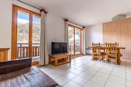 Holiday in mountain resort 4 room apartment 8 people (706) - Le Balcon des Airelles - Les Orres - Living room