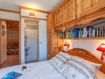 Holiday in mountain resort 3 room apartment 7 people (7) - Le Bec Rouge - Tignes - Bedroom