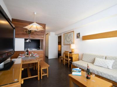 Holiday in mountain resort 1 room apartment 4 people (4) - Le Borsat - Tignes - Living room