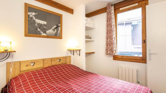 Holiday in mountain resort 3 room apartment 7 people (1) - Le Chalet de Montchavin - Montchavin La Plagne - Bedroom