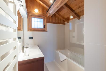 Vacances en montagne Chalet 7 pièces 12 personnes - Le Chalet Ecureuil - Alpe d'Huez - Salle de bain