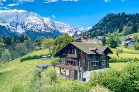 Le Chalet Suisse Le Chalet Suisse