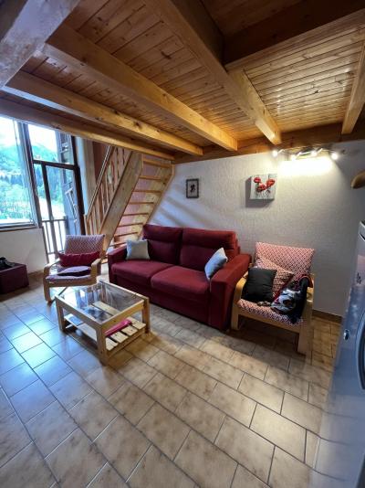 Vakantie in de bergen Appartement duplex 3 kamers 6 personen - Le Chamois - Arêches-Beaufort - Woonkamer