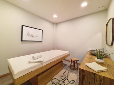 Holiday in mountain resort 8 room chalet 12 people (MN-Panthere) - Le Chatelard - Saint Martin de Belleville - Body massage