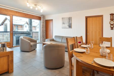Holiday in mountain resort 3 room apartment 5 people (C12) - LE CLOS DE L'YRET - Serre Chevalier - Living room
