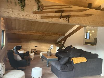 Urlaub in den Bergen 8 Zimmer Maisonettewohnung für 15 Personen - Le Clos Savoyard - Châtel - Wohnzimmer