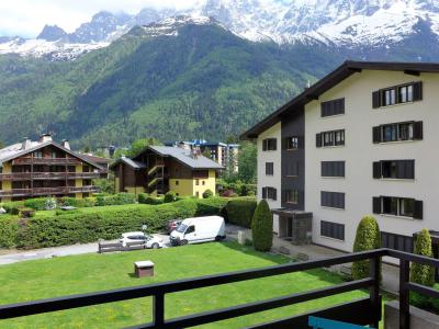 Rent in ski resort 1 room apartment 2 people (5) - Le Cristal des Glaces - Chamonix - Summer outside