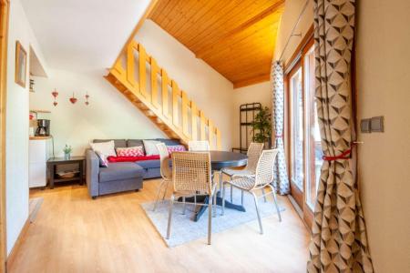 Holiday in mountain resort 3 room duplex apartment 6 people (10) - Le Cypierre - Morzine - Living room
