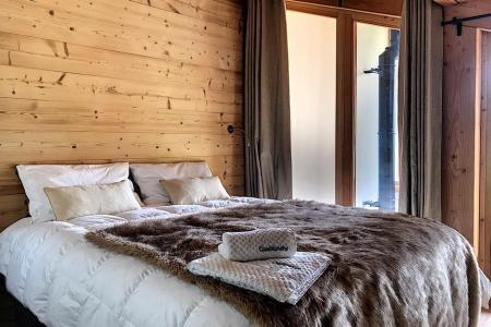 Holiday in mountain resort 4 room triplex chalet 6 people (Carcosa) - Le Hameau de Caseblanche - Saint Martin de Belleville - Bedroom