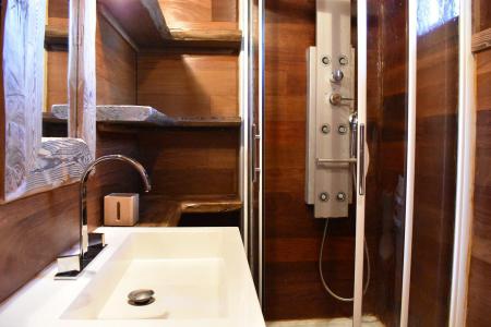 Vacances en montagne Appartement 4 pièces 6 personnes (14) - Le Hameau des Biches - Méribel - Salle de douche