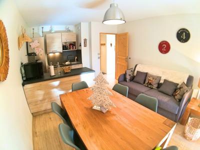 Holiday in mountain resort 2 room apartment cabin 6 people (M18) - Le Hameau des Rennes - Vars - Living room