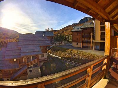 Holiday in mountain resort 3 room apartment 6 people (C61) - Le Hameau des Rennes - Vars - Balcony