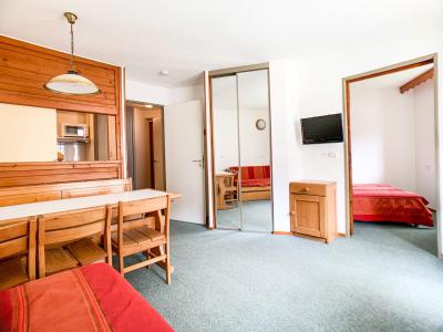 Holiday in mountain resort 2 room apartment cabin 6 people (3017) - Le Hameau du Borsat 3 - Tignes - Living room