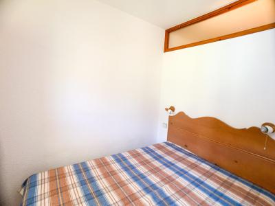 Holiday in mountain resort 2 room apartment cabin 6 people (3030) - Le Hameau du Borsat 3 - Tignes - Bedroom