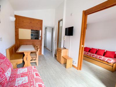 Holiday in mountain resort 2 room apartment cabin 6 people (3037) - Le Hameau du Borsat 3 - Tignes - Living room