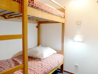 Urlaub in den Bergen 2-Zimmer-Holzhütte für 6 Personen (3032) - Le Hameau du Borsat 3 - Tignes - Offener Schlafbereich