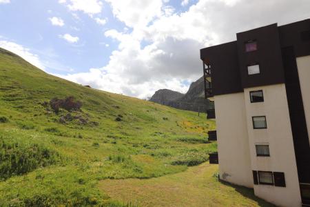 Holiday in mountain resort 2 room apartment 6 people (3023) - Le Hameau du Borsat 3 - Tignes - Summer outside