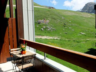 Holiday in mountain resort 2 room apartment cabin 6 people (3037) - Le Hameau du Borsat 3 - Tignes - Summer outside