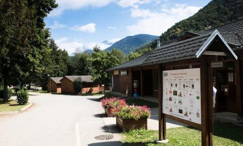 Каникулы в горах Le Malazéou Wellnesse Sport Camping - Ax-les-Thermes - летом под открытым небом