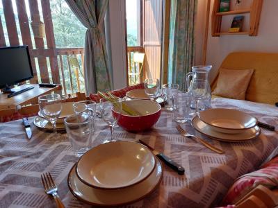 Holiday in mountain resort 2 room apartment 4 people (2) - Le Martagon - Saint Gervais - Accommodation