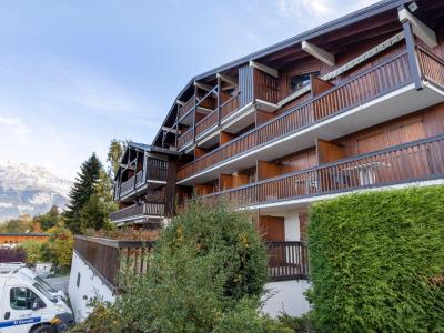 Holiday in mountain resort Le Martagon - Saint Gervais - Summer outside