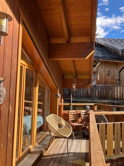 Holiday in mountain resort 4 room apartment 6 people (MR2) - Le Plantin - Méribel - Balcony