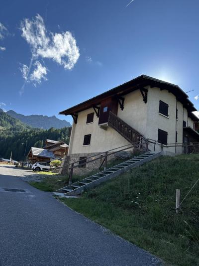 Skiverleih Le Plein Soleil - Vars - Draußen im Sommer