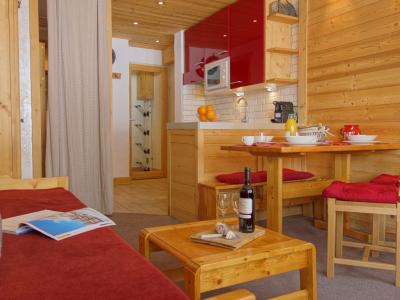 Holiday in mountain resort 1 room apartment 4 people (5) - Le Pramecou - Tignes - Living room