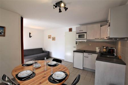 Vakantie in de bergen Appartement 2 kamers bergnis 4 personen (A301) - Le Relais de la Guisane A - Serre Chevalier - Woonkamer