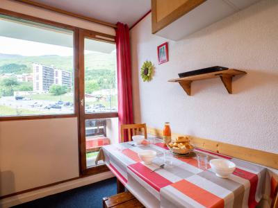 Holiday in mountain resort 1 room apartment 3 people (3) - Le Sarvan - Les Menuires - Accommodation