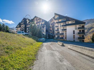 Vacanze in montagna Le Sarvan - Les Menuires - Esteriore estate