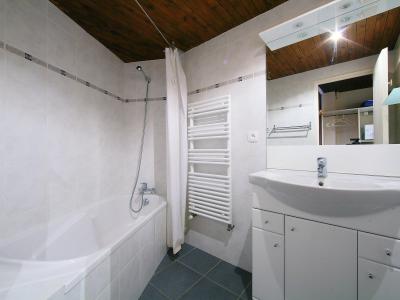 Holiday in mountain resort 1 room apartment 4 people (2) - Le Sefcotel - Tignes - Bath-tub