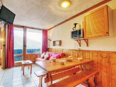 Urlaub in den Bergen 2-Zimmer-Appartment für 5 Personen (6) - Le Villaret - Les Menuires - Wohnzimmer