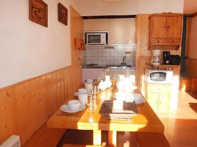 Wakacje w górach Apartament 2 pokojowy 6 osób (27) - Les Asters - Les Menuires - Pokój gościnny