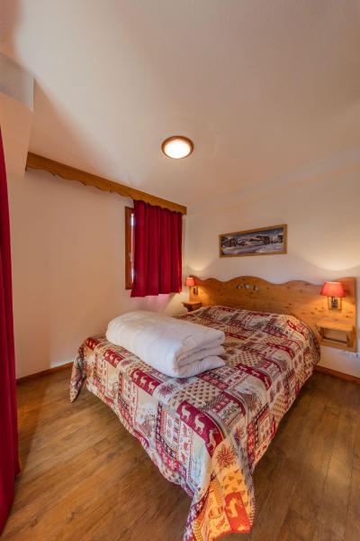 Holiday in mountain resort Les Balcons du Viso - Abriès - Double bed