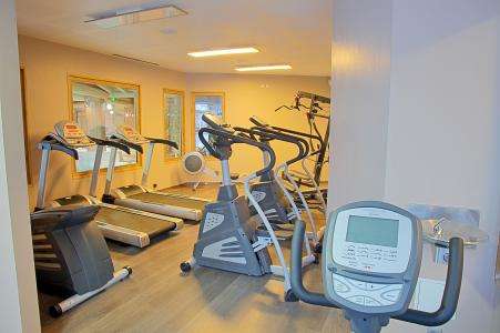Holiday in mountain resort Les Balcons Platinium - Val Thorens - Fitness room