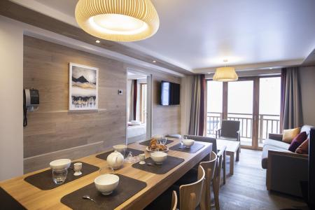 Holiday in mountain resort 3 room apartment 4-6 people - Les Balcons Platinium Val Cenis - Val Cenis - Table
