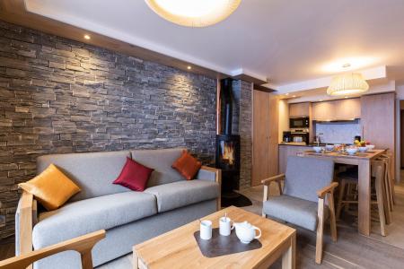 Holiday in mountain resort Les Balcons Platinium Val Cenis - Val Cenis - Living room
