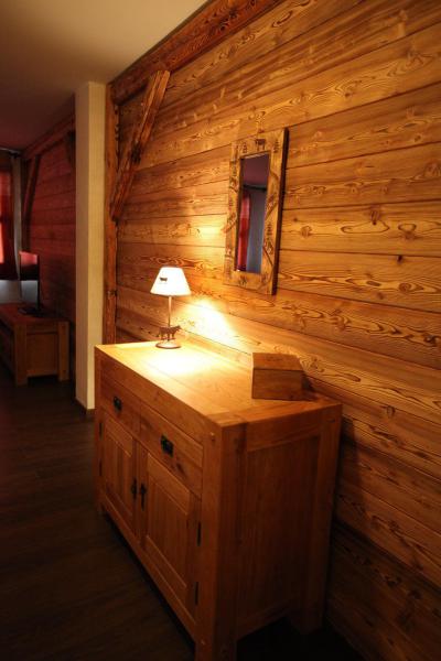 Holiday in mountain resort 4 room apartment 8 people (3) - Les Chalets d'Adrien - Valloire - Corridor