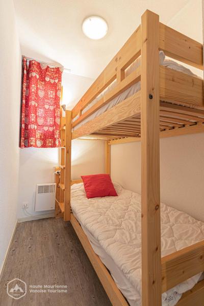 Holiday in mountain resort 3 room apartment cabin 4-6 people () (A3) - Les Chalets d'Arrondaz - Valfréjus - Cabin