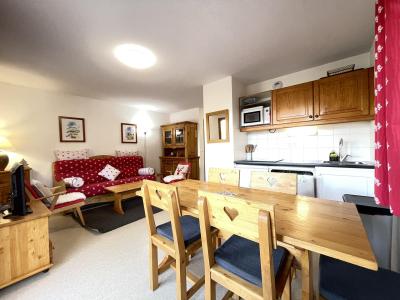 Vakantie in de bergen Appartement 3 kamers 6 personen (G12) - Les Chalets d'Arrondaz - Valfréjus - Woonkamer