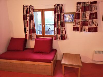 Holiday in mountain resort 2 room duplex apartment 4 people (201) - Les Chalets d'Aurouze - La Joue du Loup - Living room