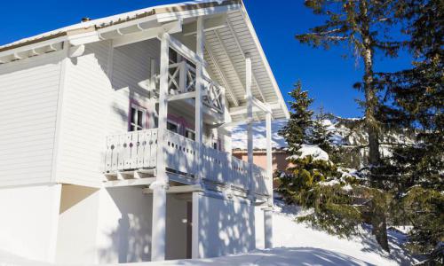 Rent in ski resort 4 room chalet 8 people (Sélection 84m²) - Les Chalets de Flaine Hameau - Maeva Home - Flaine - Summer outside