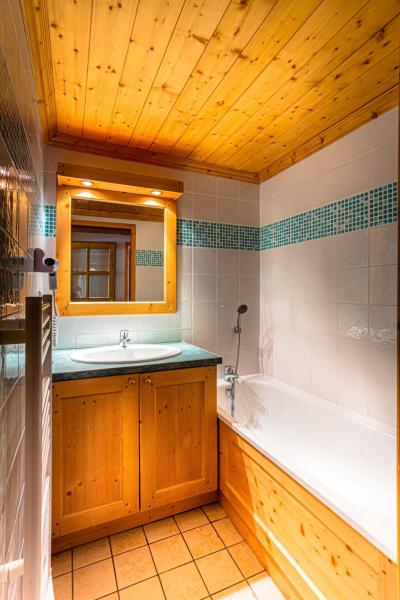 Vakantie in de bergen Appartement 2 nis ruimtes 4-6 personen - Les Chalets de l'Adonis - Les Menuires - Badkamer
