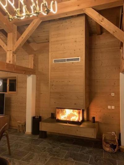 Urlaub in den Bergen  (Chalet des Cerfs) - Les Chalets de la Croisette - Les Arcs - Kamin